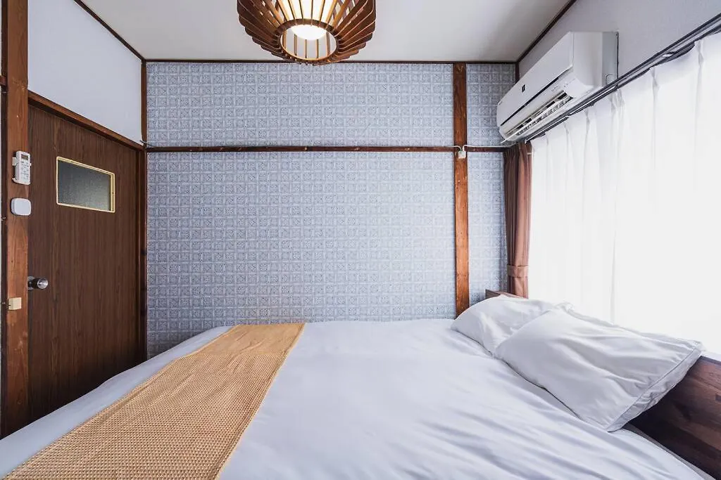 Yoyogi-Park House-Detached House Apartment Tokyo